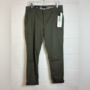 NWT Dictionary Woman’s Olive Green Mid-Rise Straight Casual Pants Size 12/31